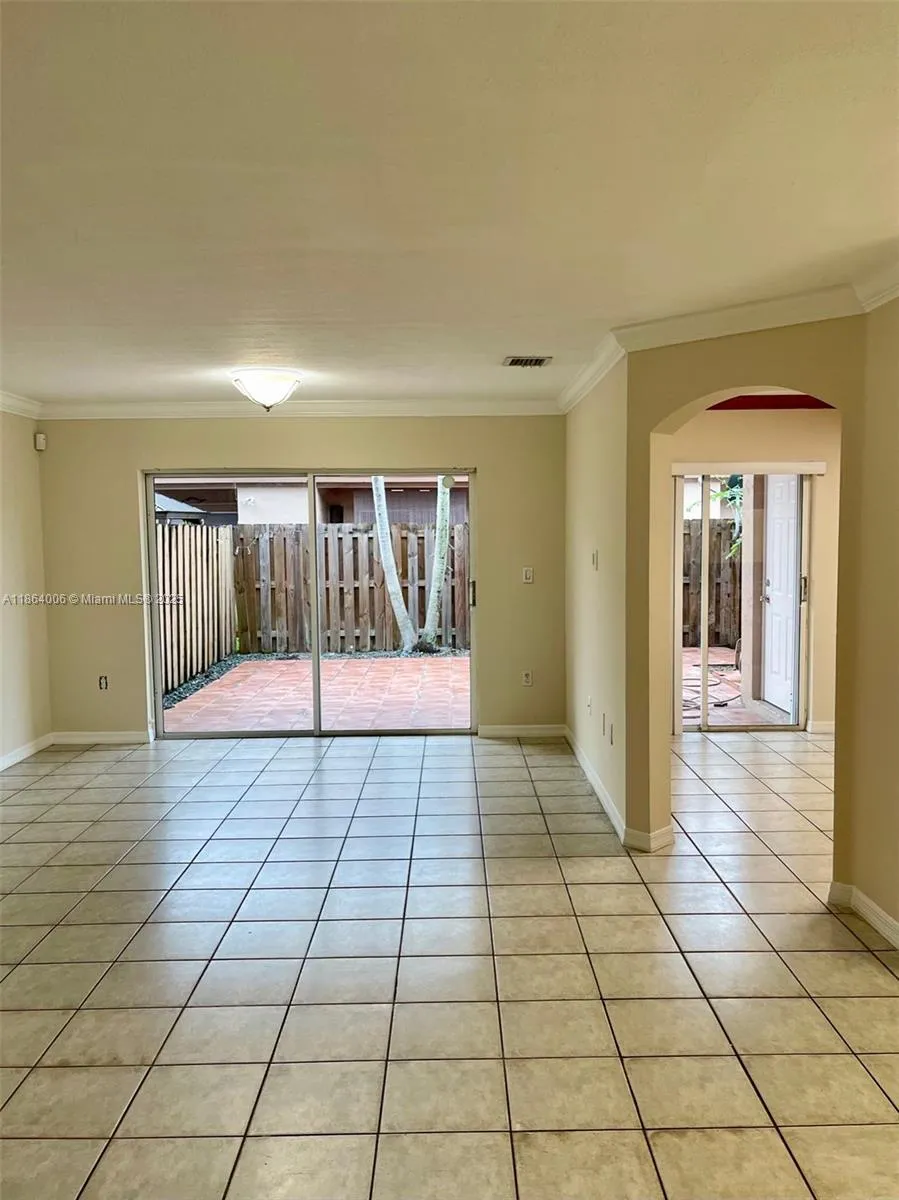 7362 SW 162nd Pl, Miami FL 33193