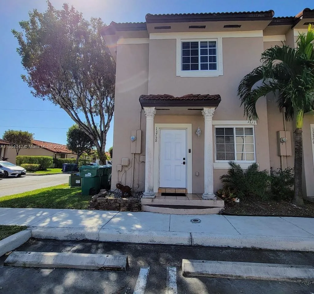 2 bedroom 2 bath for sale at 13758 SW 170th Ln, Miami FL 33177
