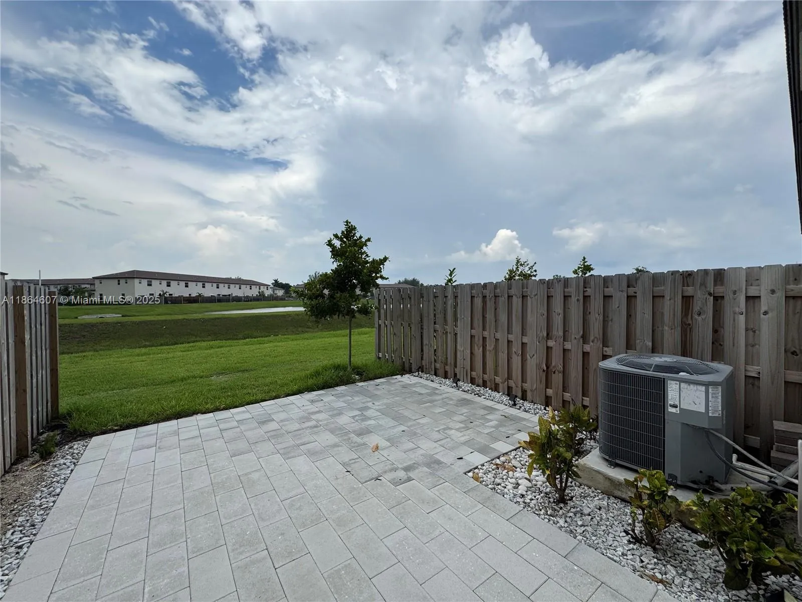 12366 NW 23rd Ct, Miami FL 33167