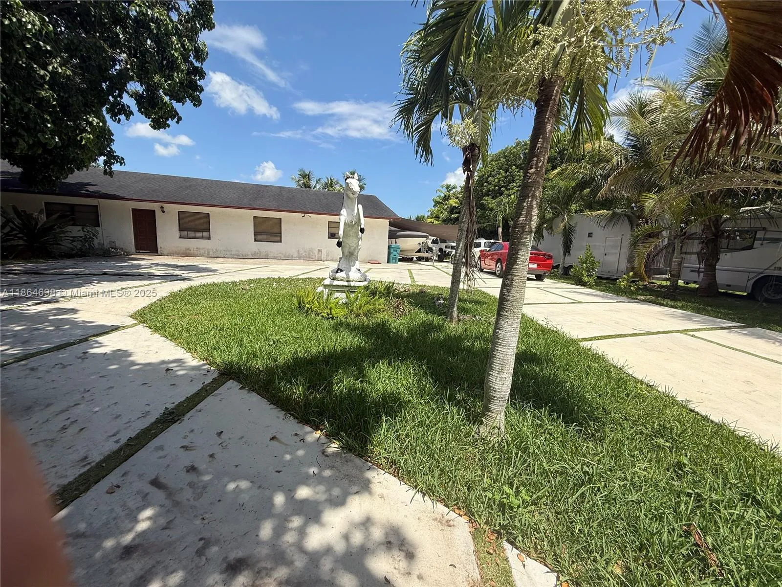 15765 SW 206th Ave, Miami FL 33187