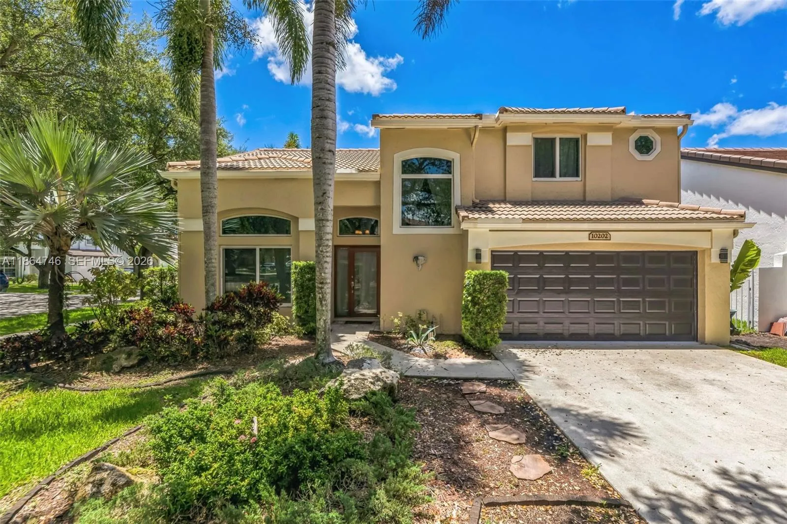 3 bedroom 2 bath for sale at 10202 Caracas St, Cooper City FL 33026