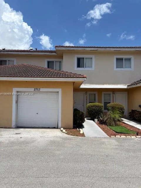 3 bedroom 2 bath for sale at 2753 NW 13th St, Pompano Beach FL 33069