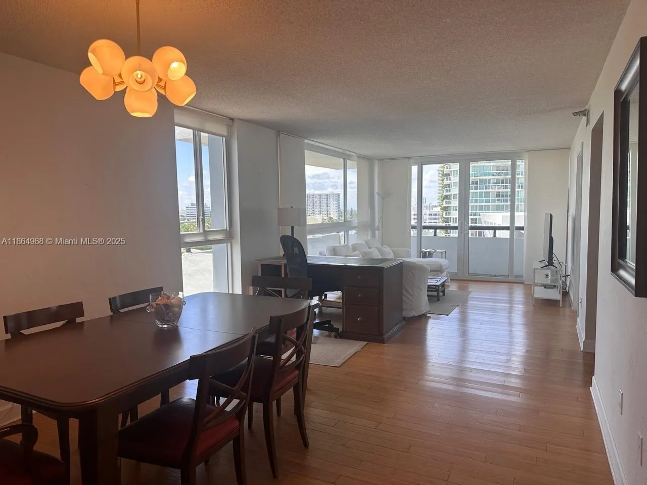 3200 Collins Ave # 4, Miami Beach FL 33140