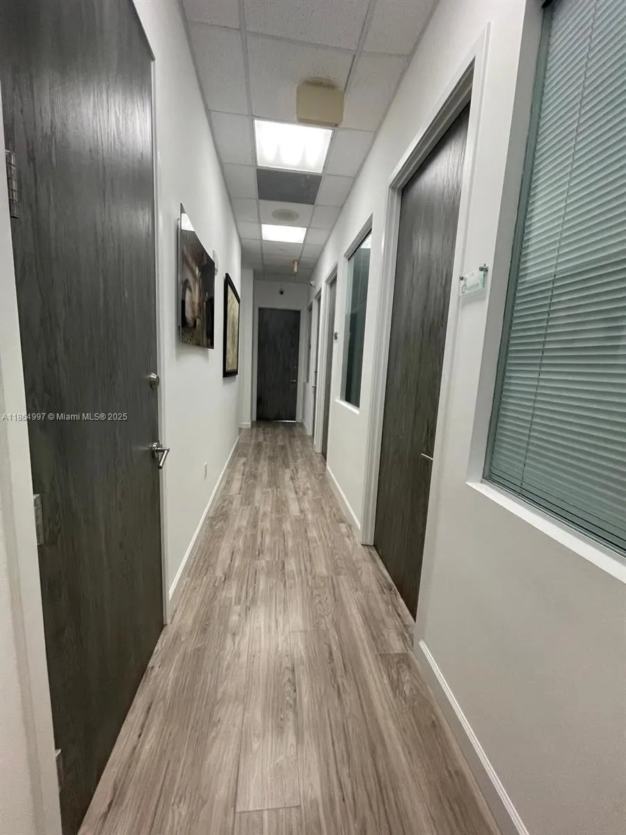 1900 N Bayshore Dr # 1A, Miami FL 33132