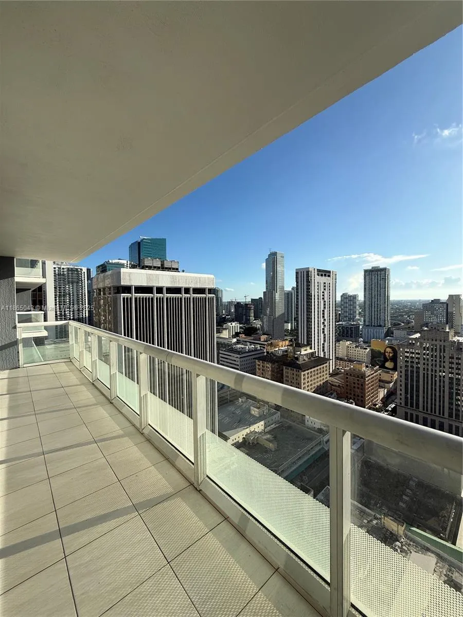 50 Biscayne Blvd # 3405, Miami FL 33132