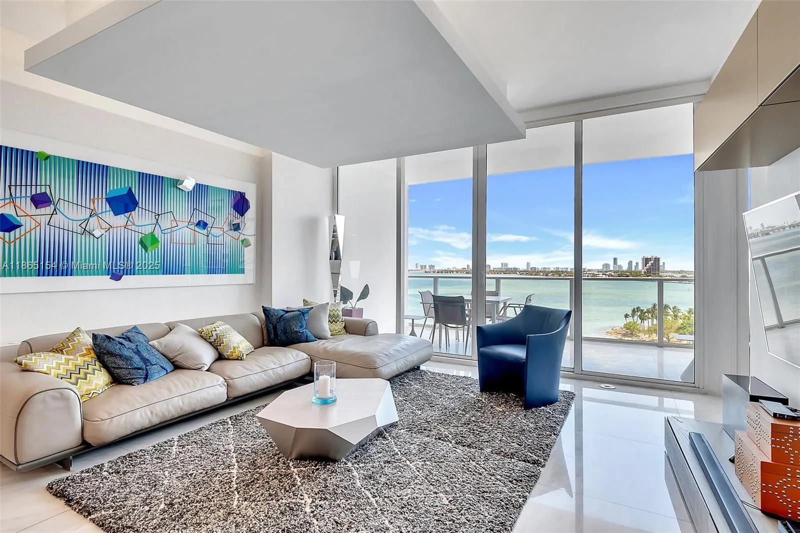 2020 N Bayshore Dr # 1006, Miami FL 33137