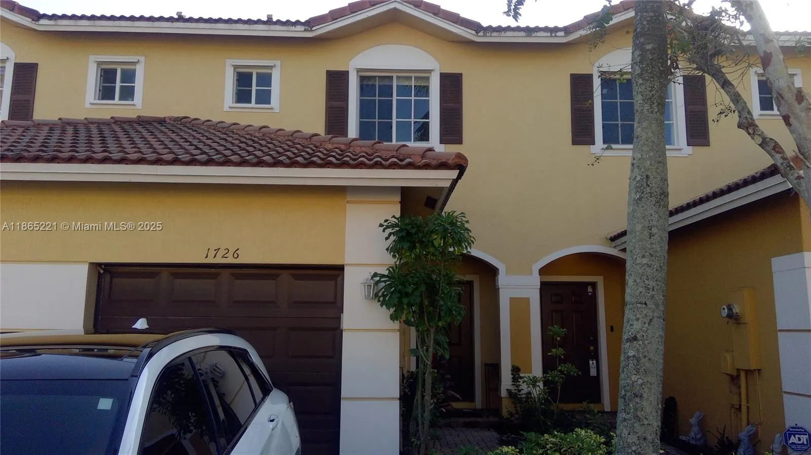 3 bedroom 2 bath for sale at 1726 SW 81st Ter, North Lauderdale FL 33068