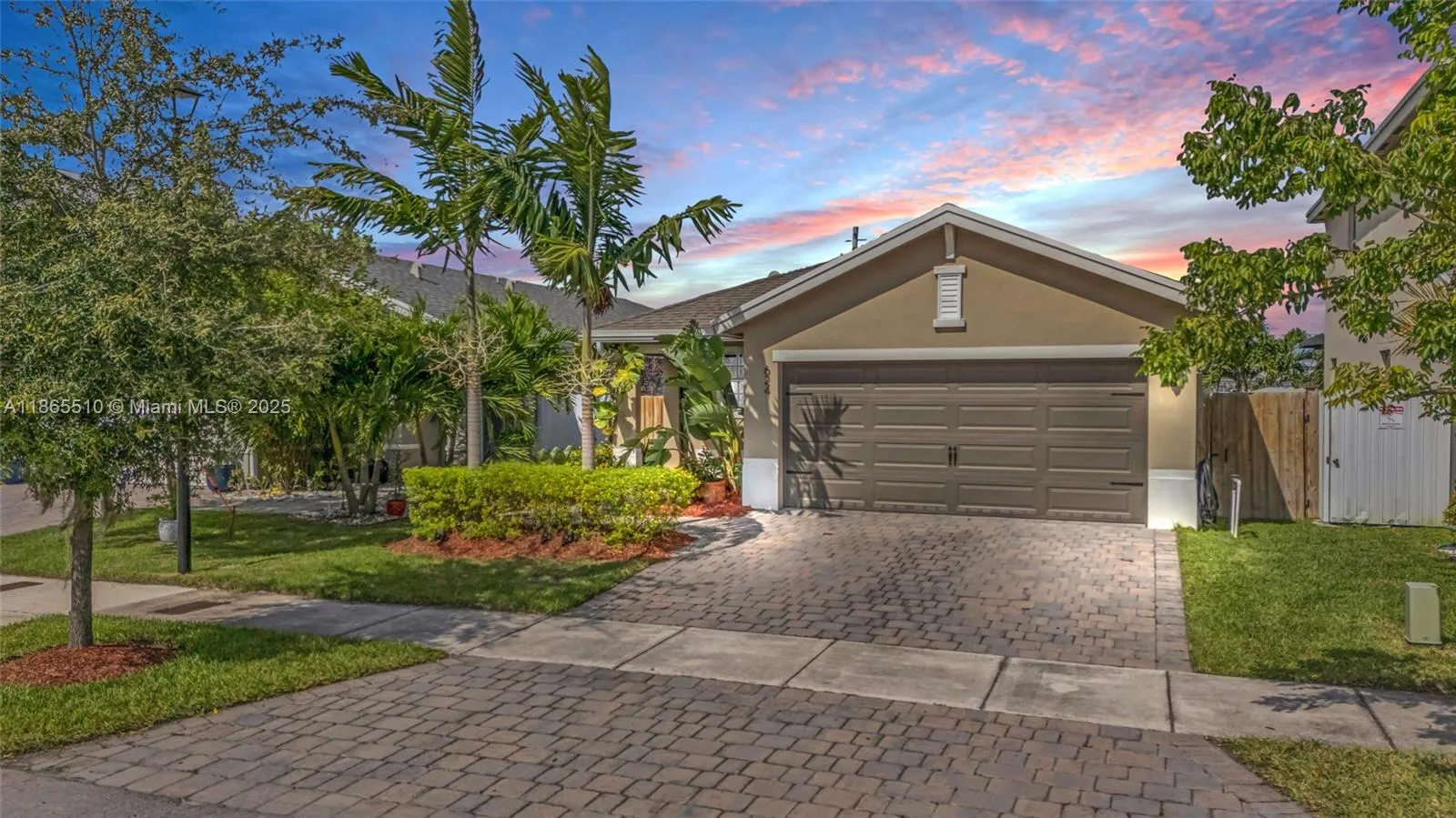 624 NE 5th Way, Florida City FL 33034