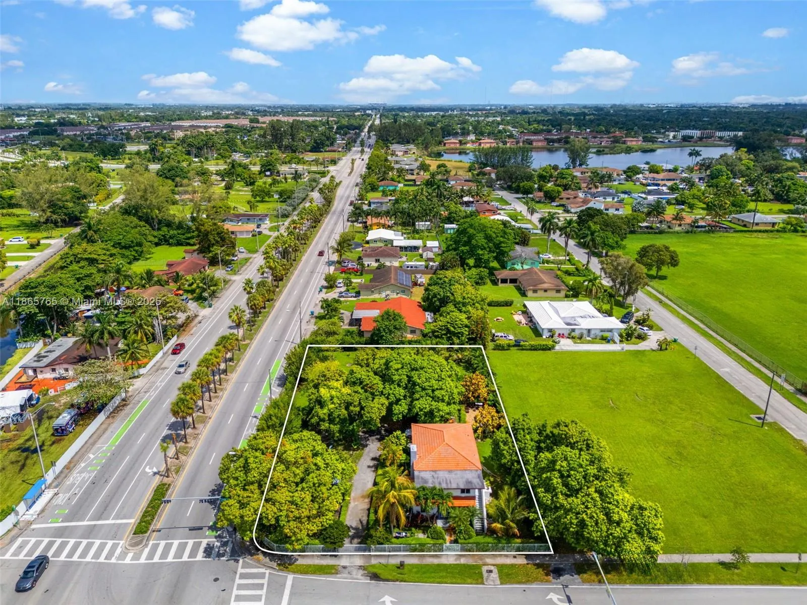 2175 NW 111th St, Miami FL 33167