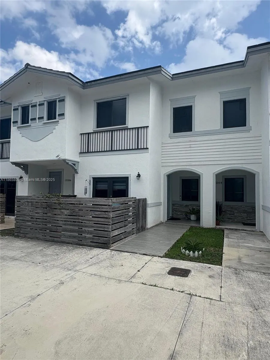 3 bedroom 2 bath for sale at 13360 SW 250th St, Homestead FL 33032