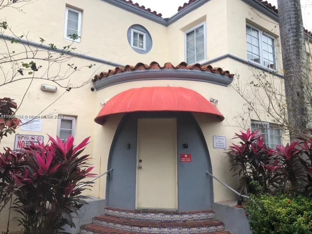 1 bedroom 1 bath for sale at 1450 Meridian Ave # 104, Miami Beach FL 33139