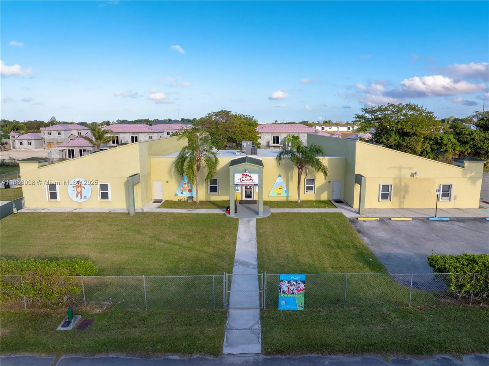 1200 NE 8th St, Homestead FL 33033