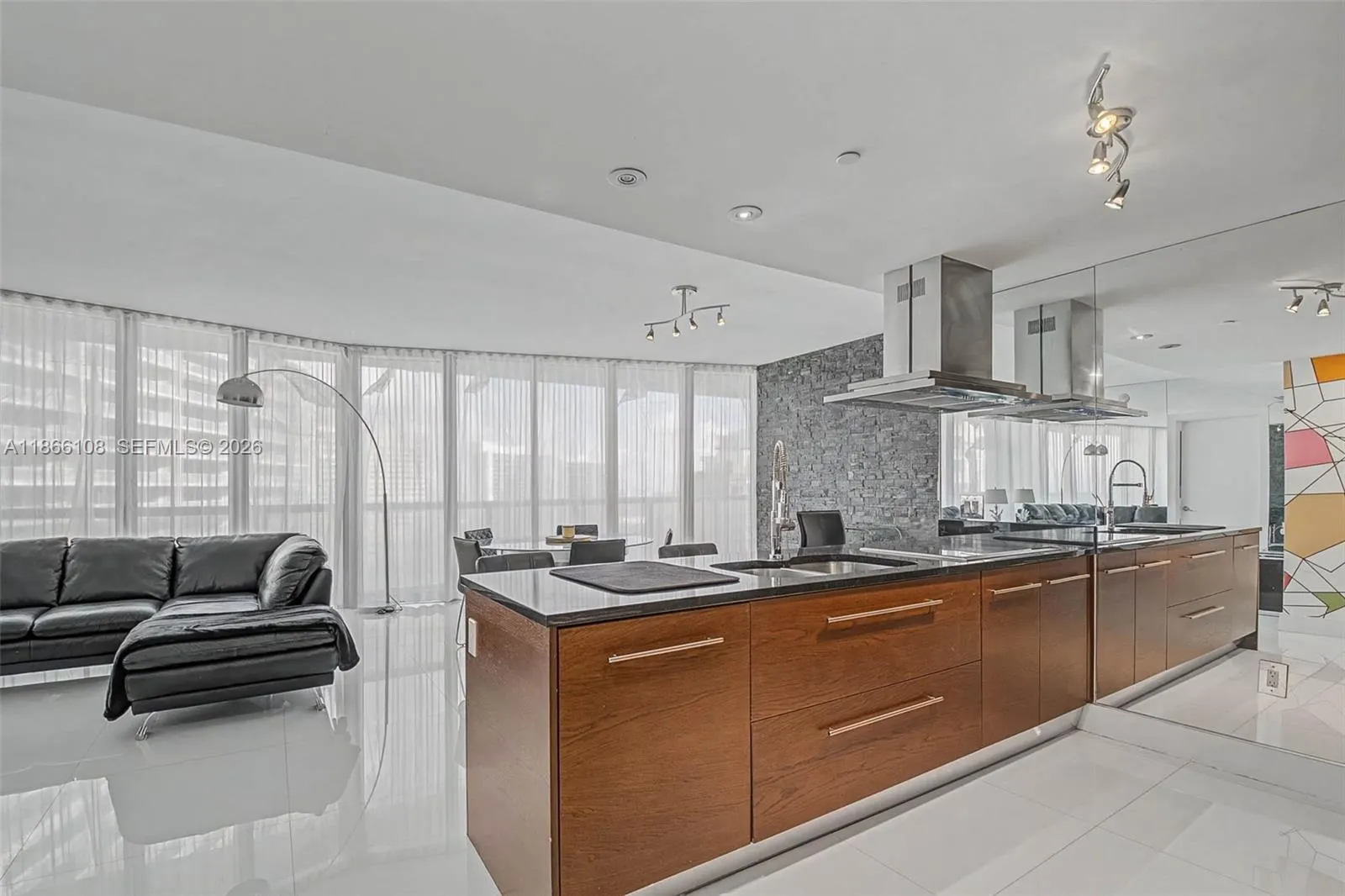 495 Brickell Ave # 3504, Miami FL 33131