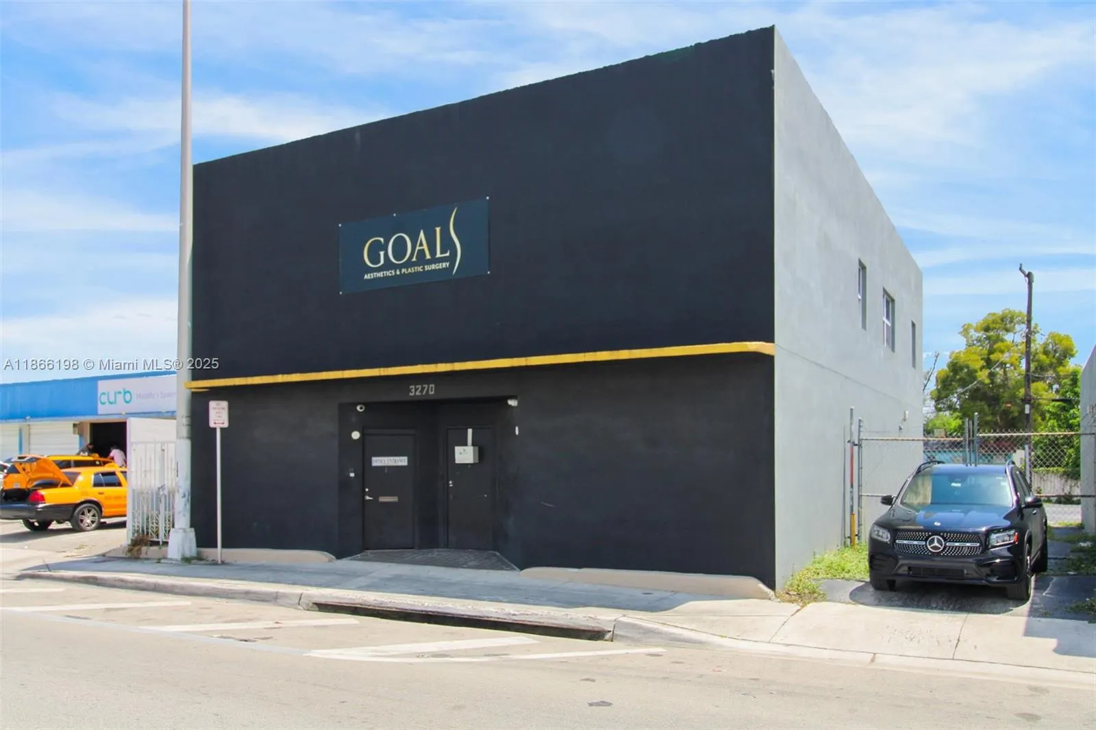 3288 NW 36th St # 3288, Miami FL 33142