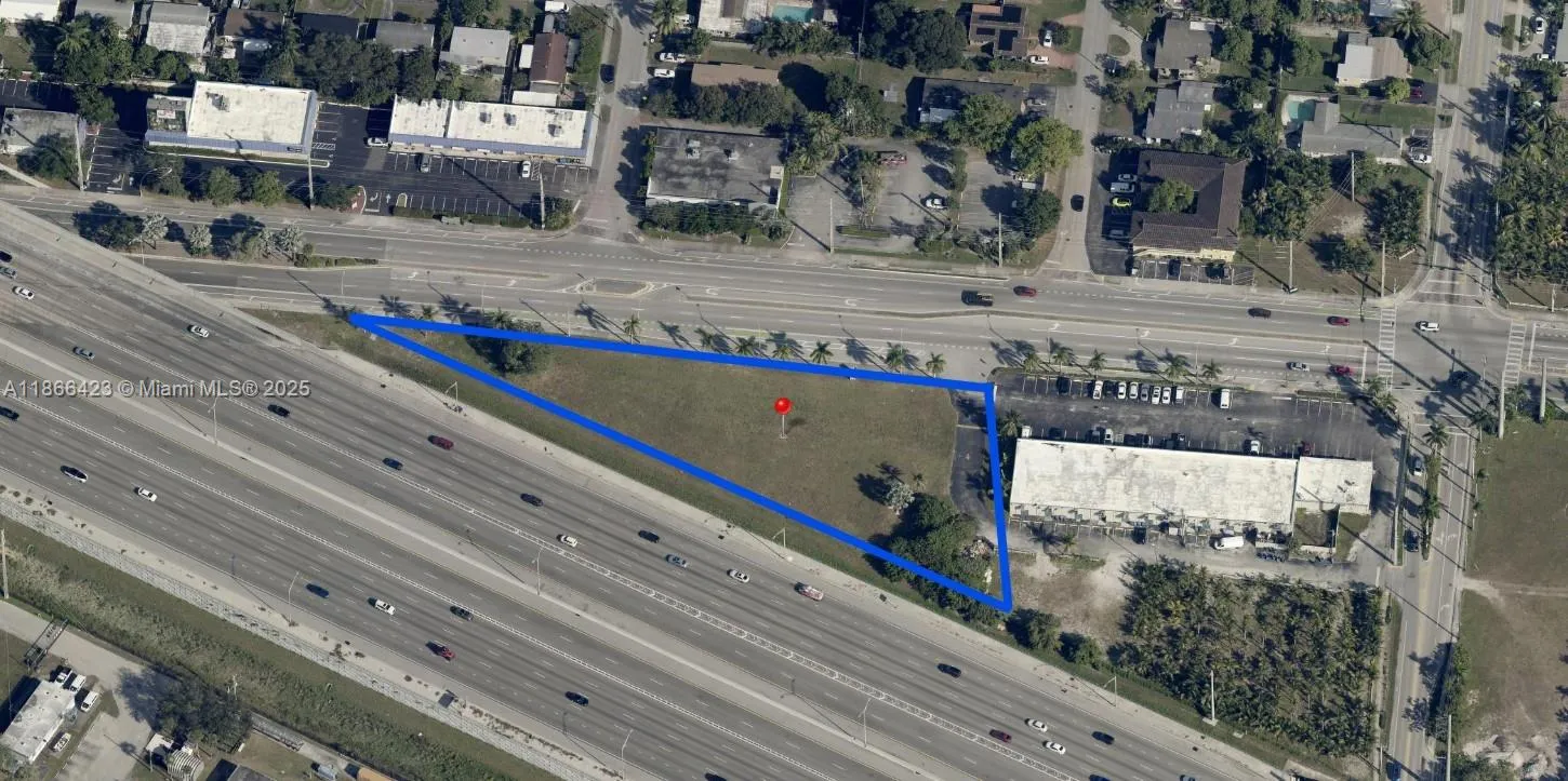 for sale at 3939 N Powerline Rd, Oakland Park FL 33309