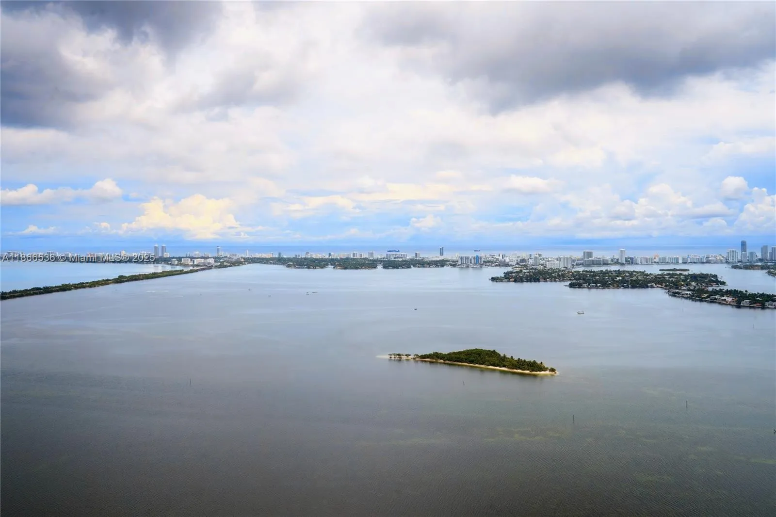 700 NE 24th St # 5507, Miami FL 33137