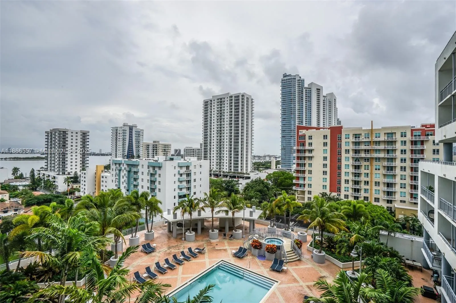 1 bedroom 1 bath for sale at 350 NE 24th St # 903, Miami FL 33137