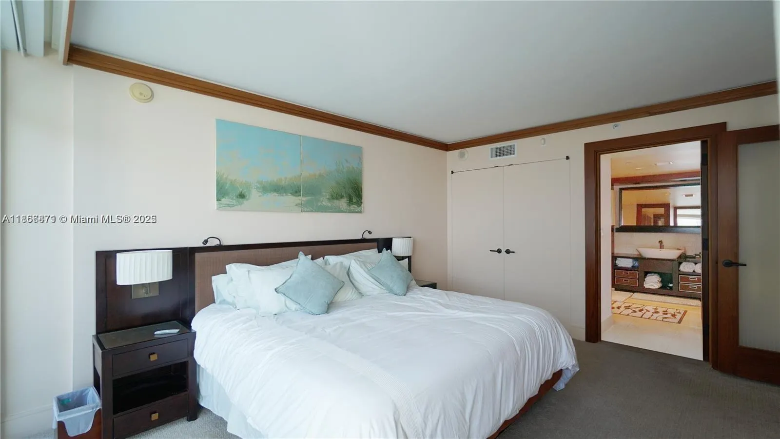 6801 Collins Ave # 710, Miami Beach FL 33141
