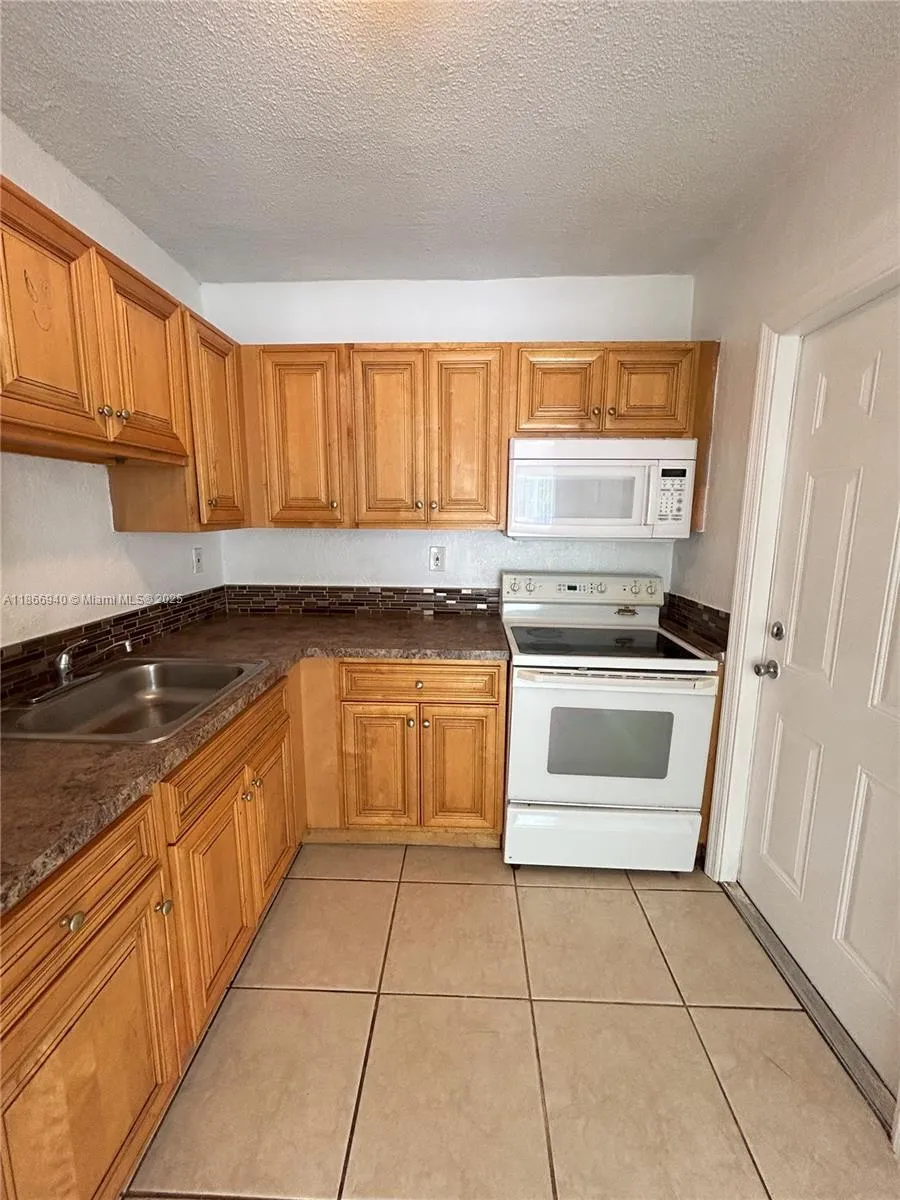 8287 NE Miami Ct # 101, Miami FL 33138