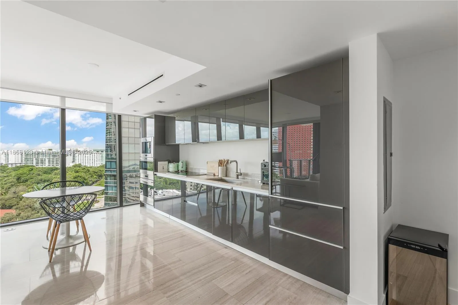1451 Brickell Ave, Miami FL 33131