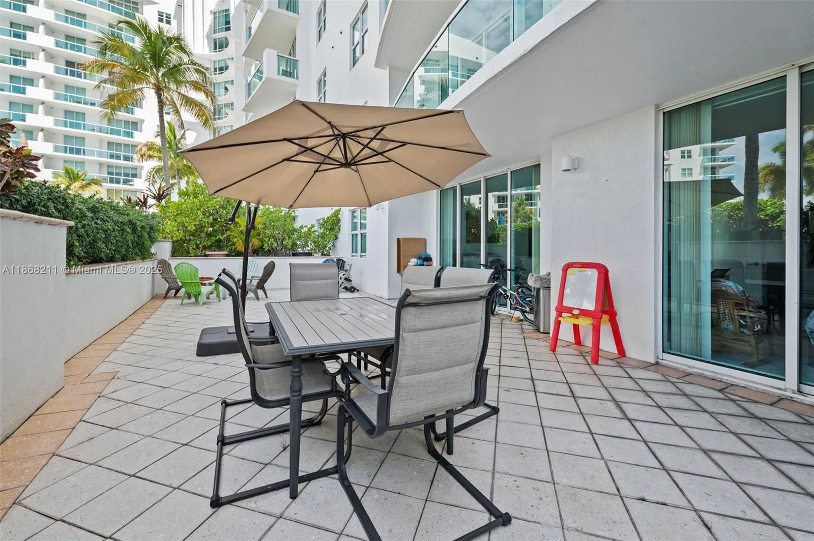 2 bedroom 2 bath for sale at 7900 Harbor Island Dr # 509, North Bay Village FL 33141