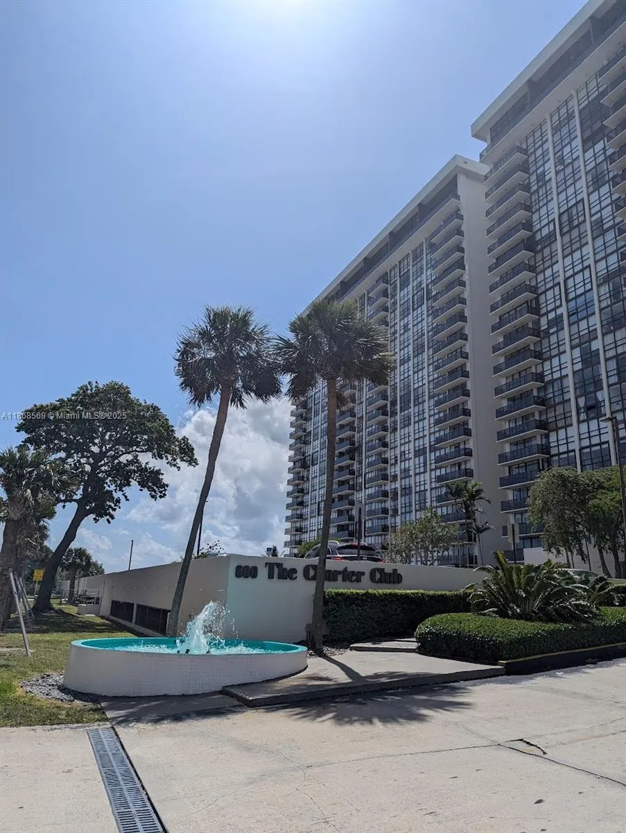 600 NE 36th St # 1804, Miami FL 33137