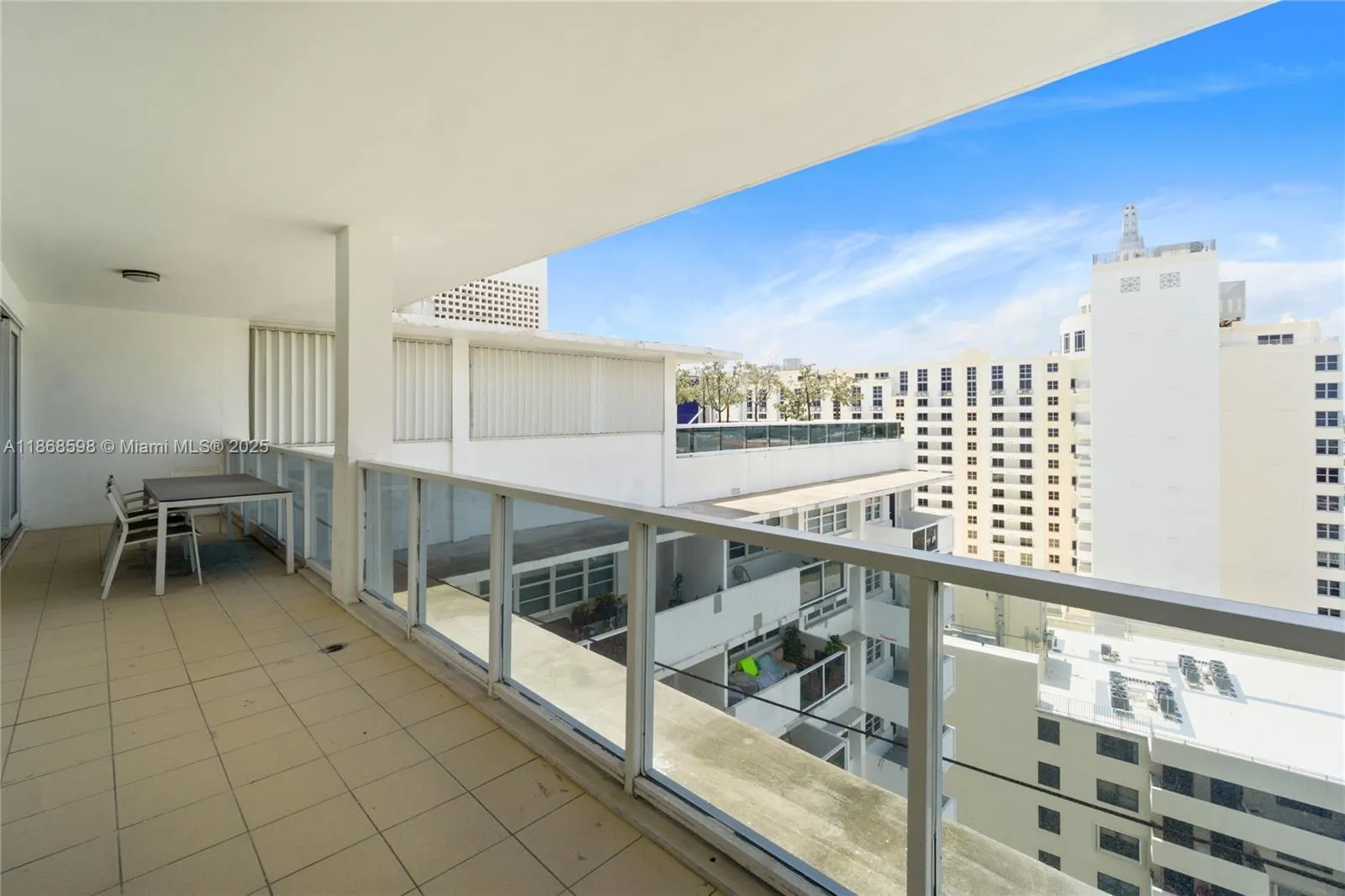 100 Lincoln Rd, Miami Beach FL 33139