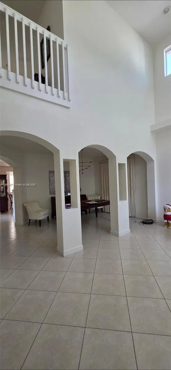 16448 SW 67th Ter, Miami FL 33193