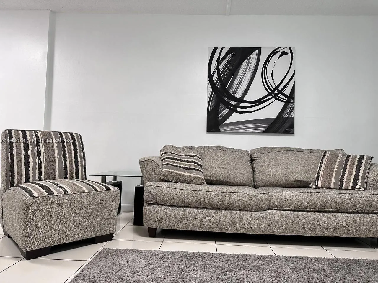 319 NE 14th Ave # 106, Hallandale Beach FL 33009