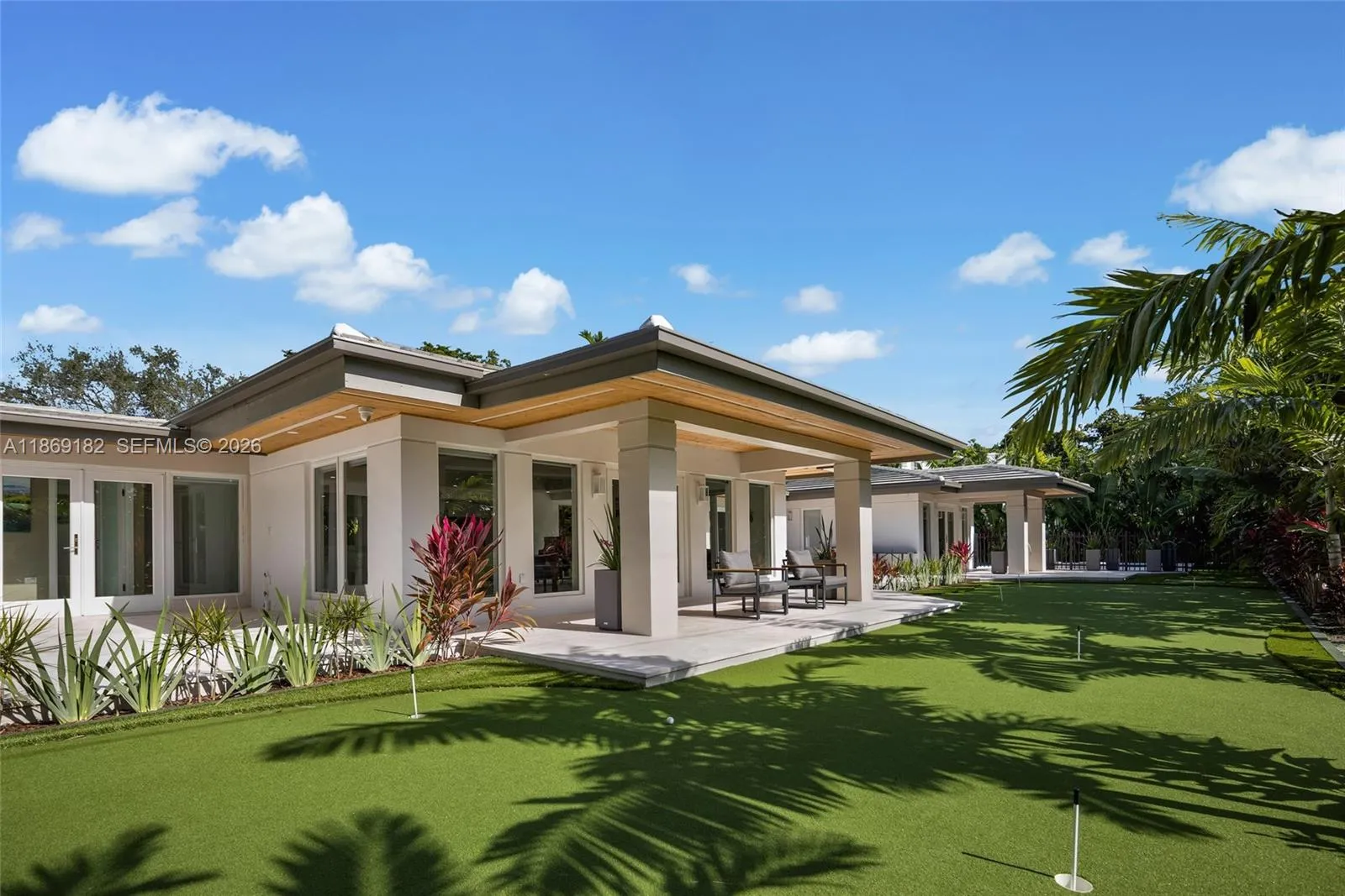 4144 Pinta Ct, Coral Gables FL 33146
