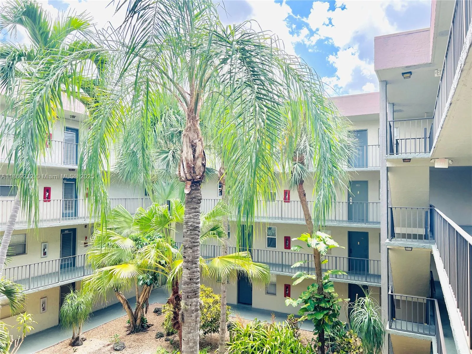 1820 SW 81st Ave # 3405, North Lauderdale FL 33068