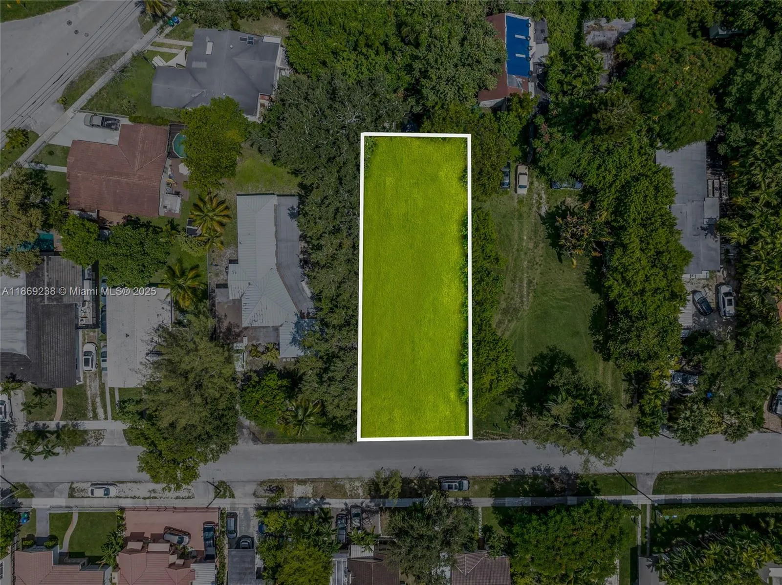 789 NE 83rd St, Miami FL 33138