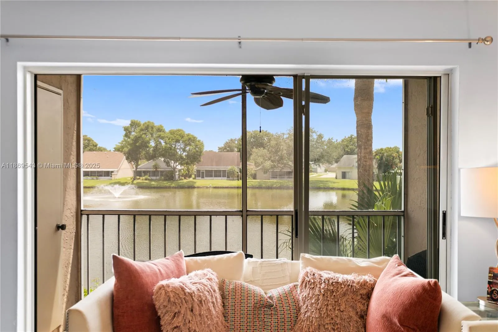 2 bedroom 2 bath for sale at 13791 Oneida Dr # F2, Delray Beach FL 33446