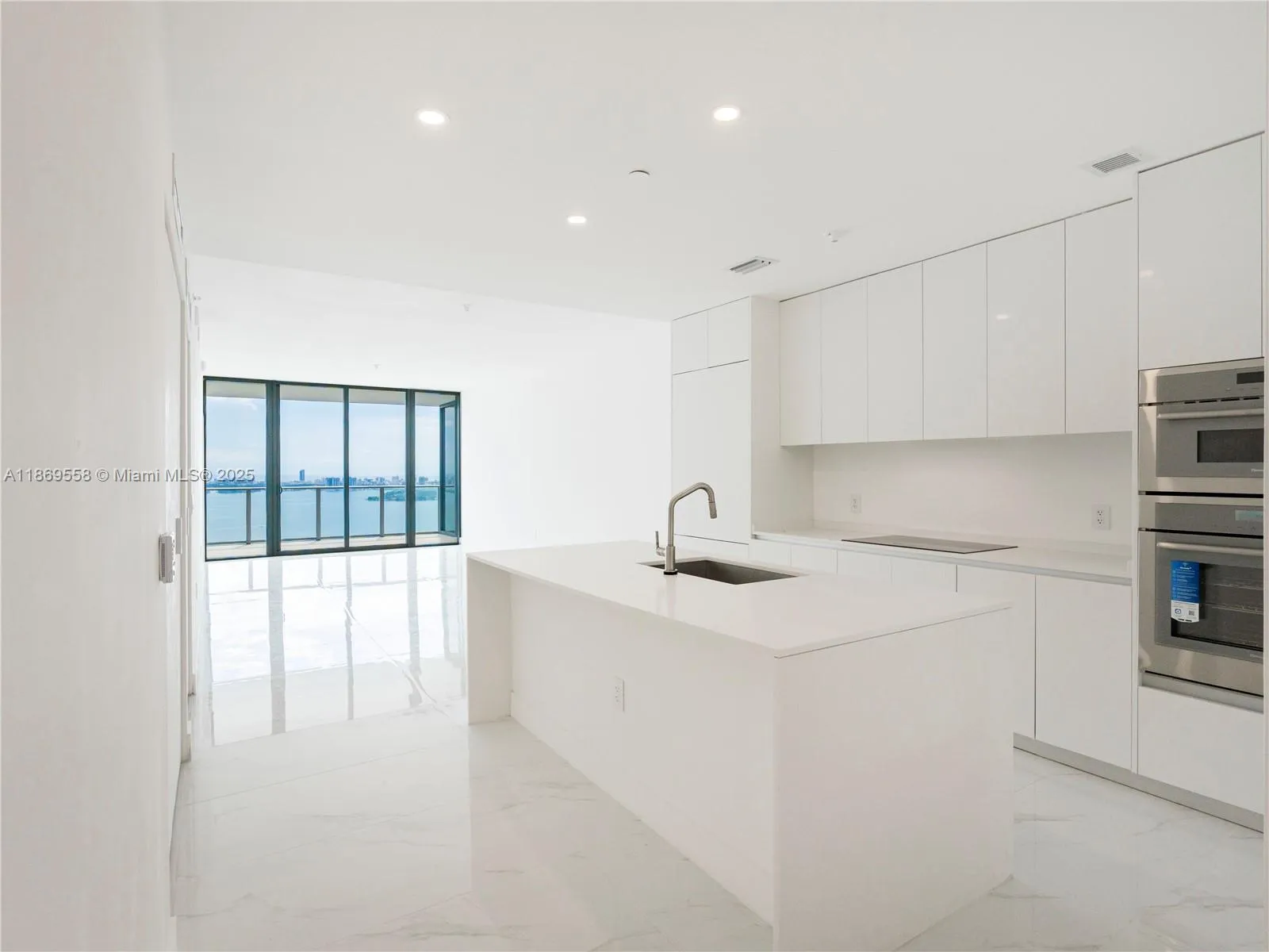 700 NE 24th St # 3606, Miami FL 33137
