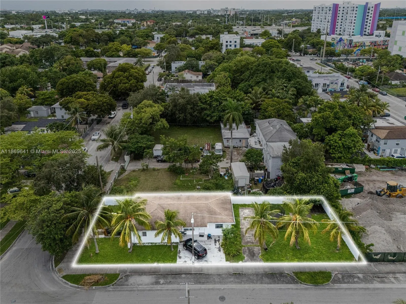 for sale at 301 NW 34th St, Miami FL 33127