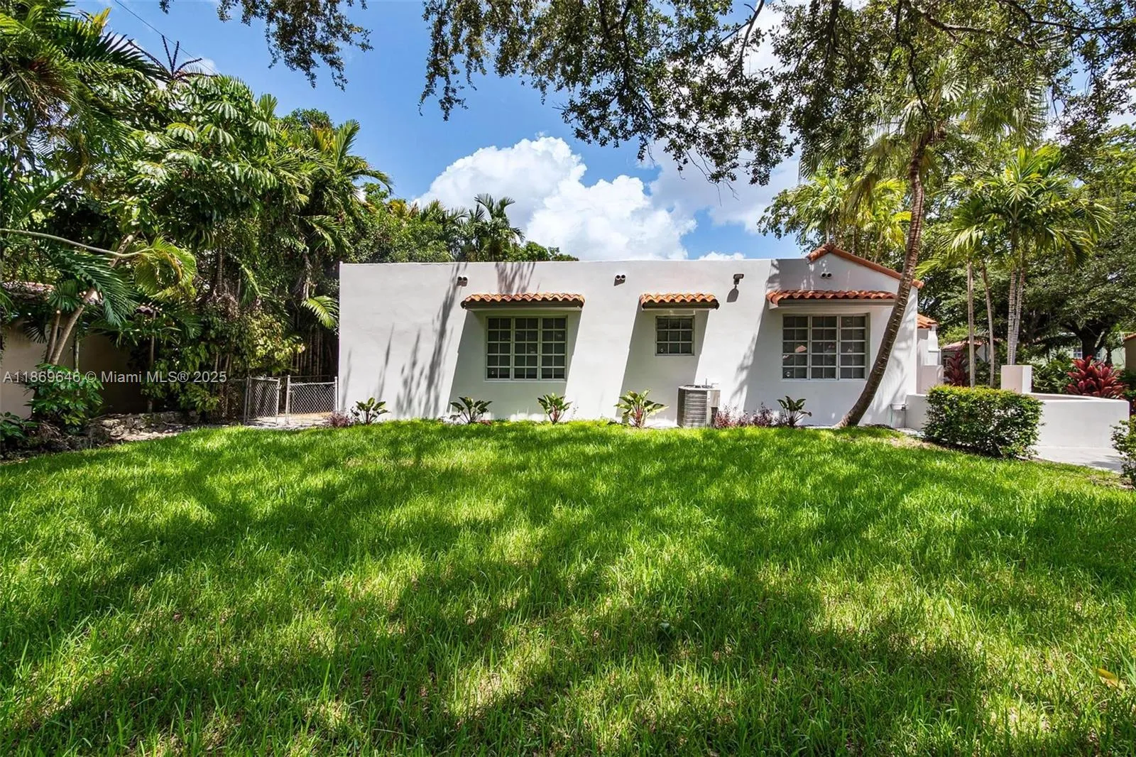 820 Lorca St, Coral Gables FL 33134