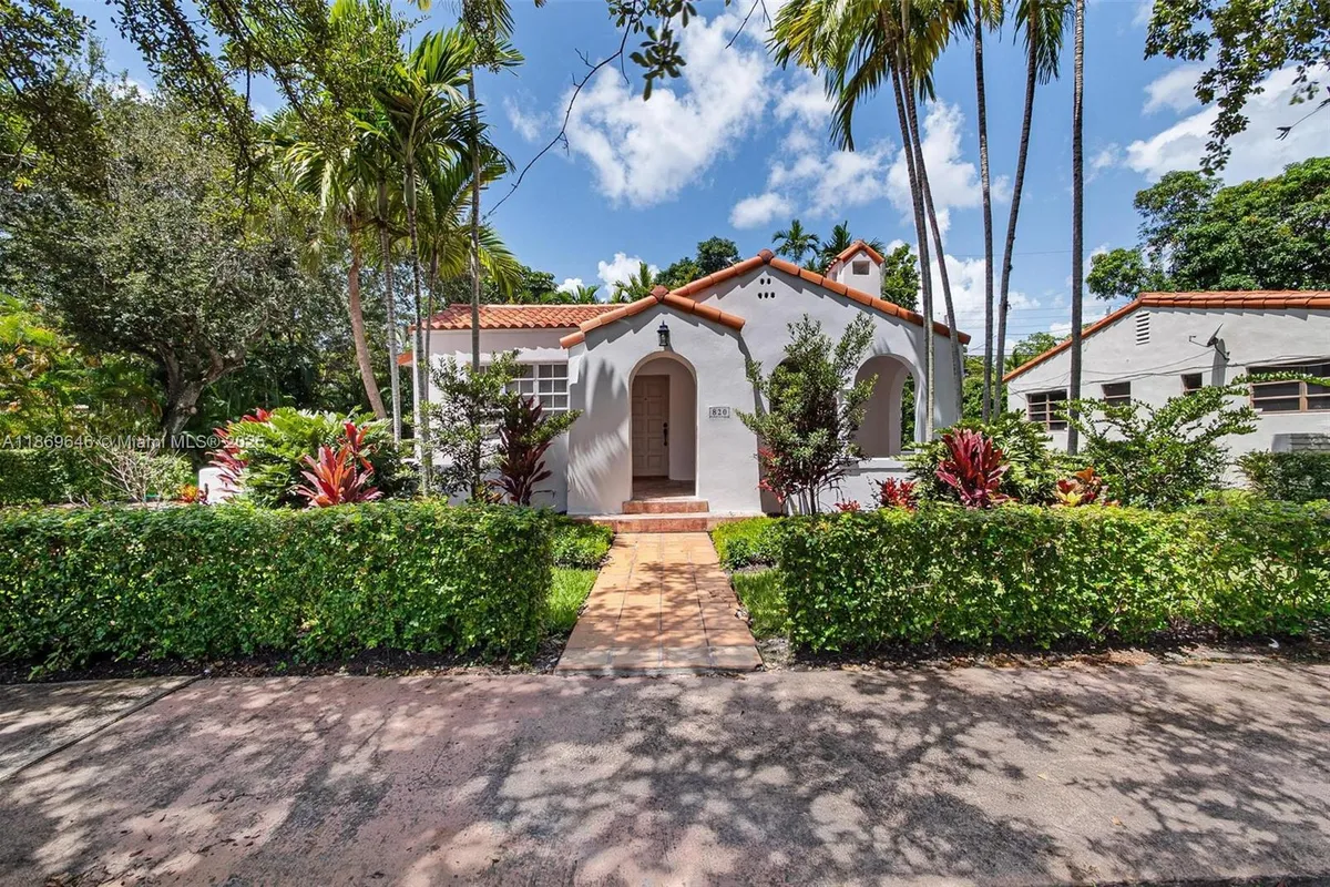 820 Lorca St, Coral Gables FL 33134