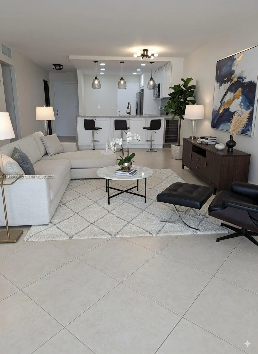 1830 Dixieanna St # 602, Hollywood FL 33020
