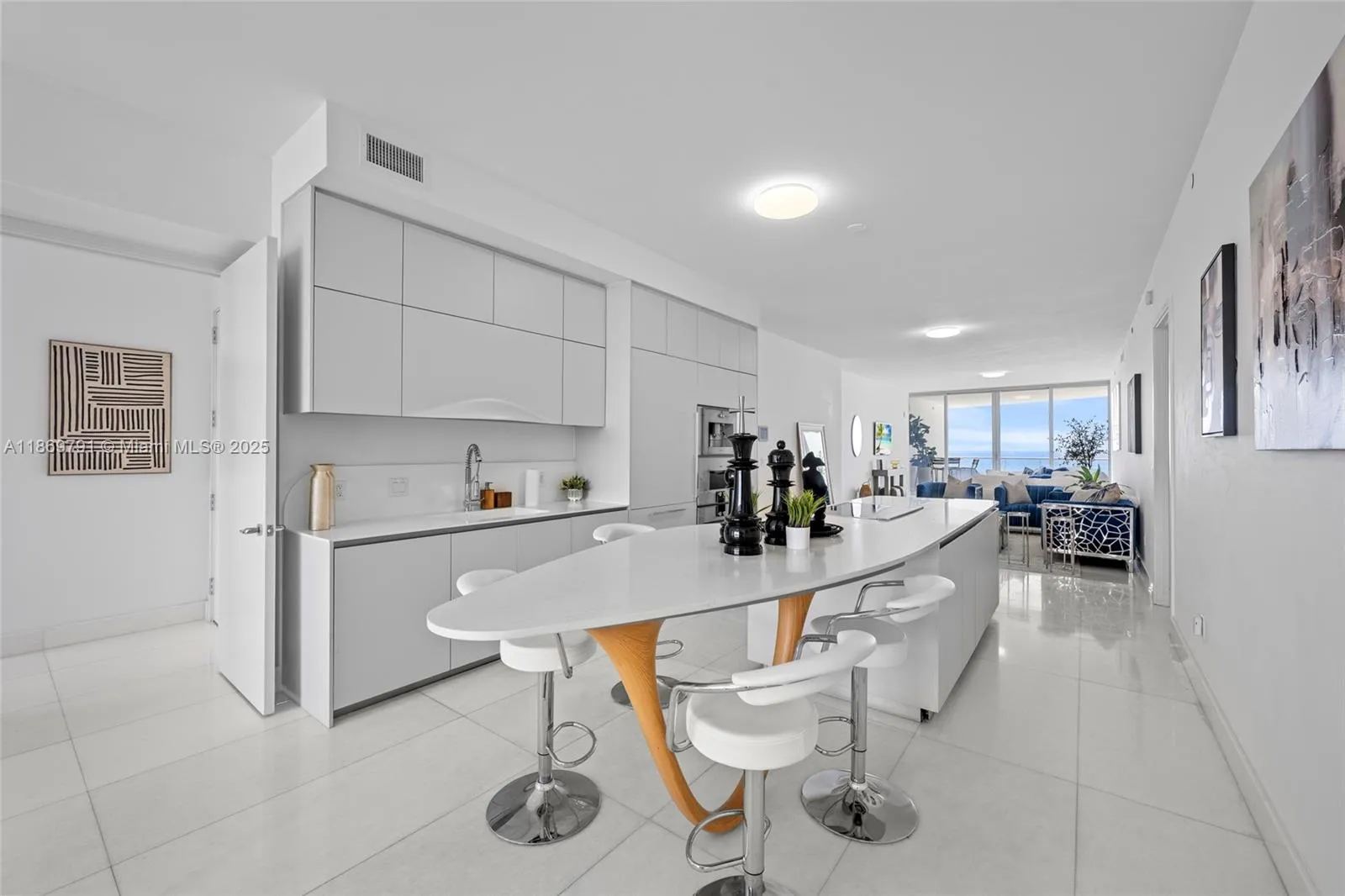 16901 Collins Ave # 503, Sunny Isles Beach FL 33160