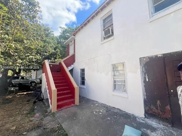 5938 N Miami Ave, Miami FL 33127
