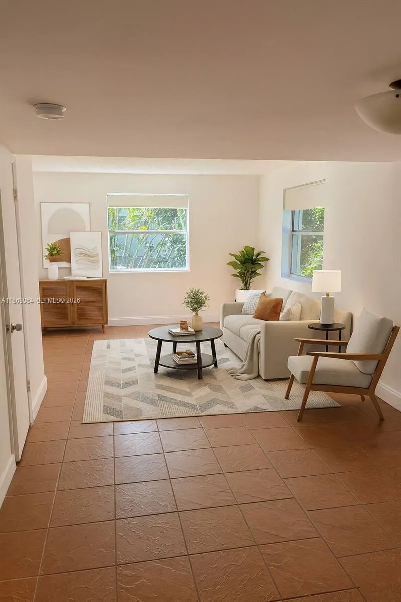 4600 SW 67th Ave # 212, Miami FL 33155