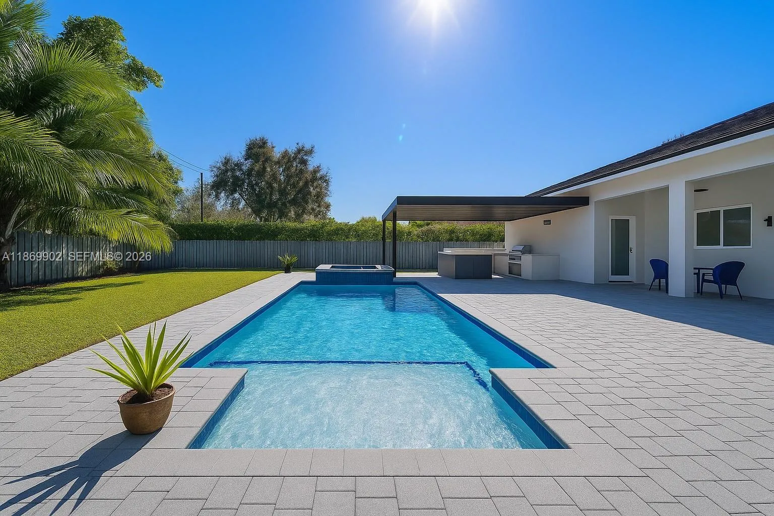 4 bedroom 5 bath for sale at 10703 SW 84th Ave, Miami FL 33156
