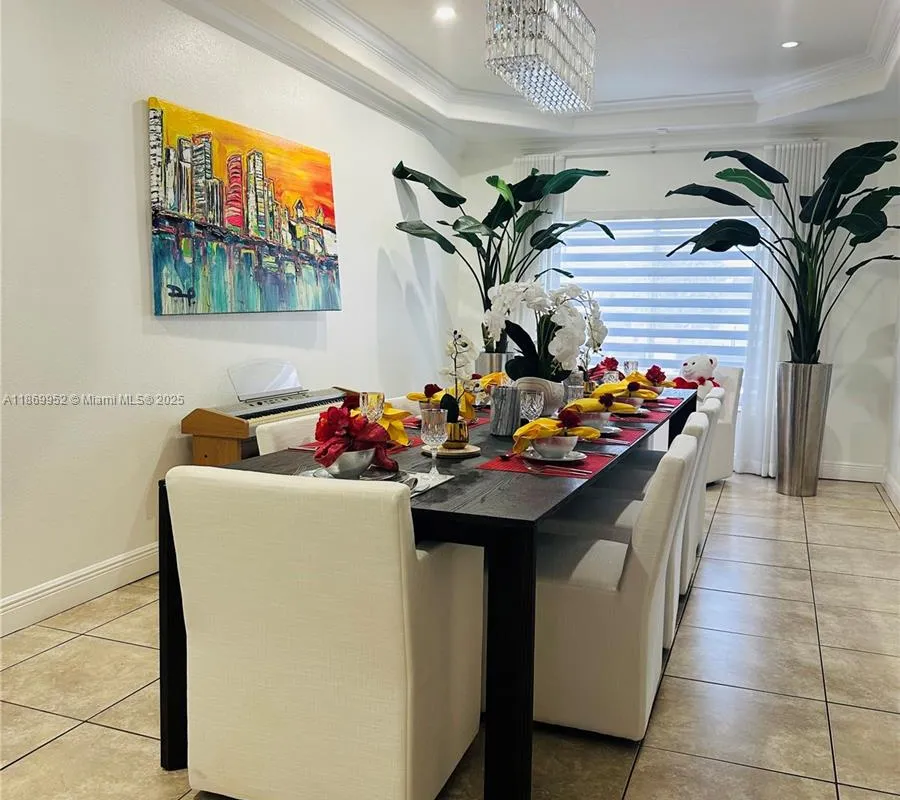 6040 SW 97th Ave, Miami FL 33173