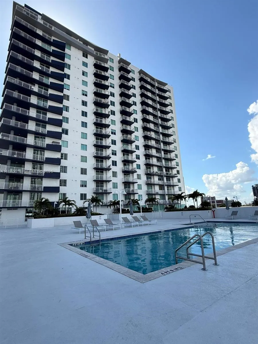 275 NE 18th St # 1610, Miami FL 33132