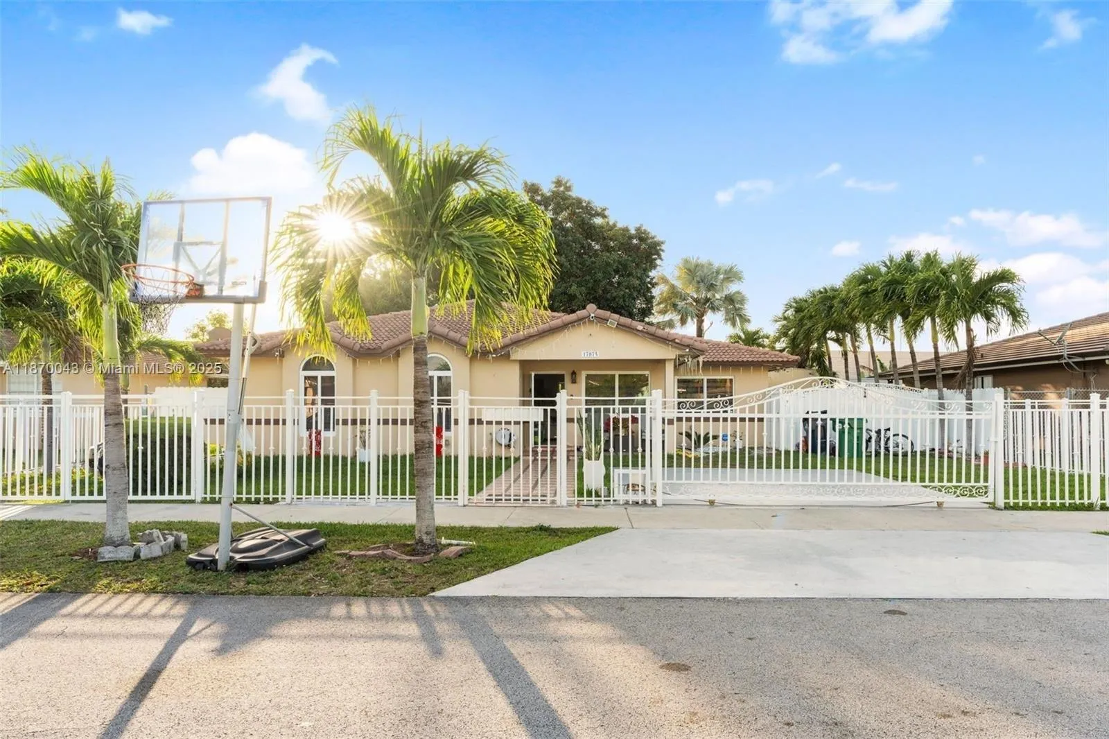 4 bedroom 2 bath for sale at 17874 SW 114th Ave, Miami FL 33157