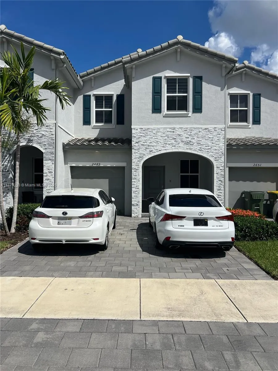 3 bedroom 2 bath for sale at 2649 SE 12th St, Homestead FL 33035