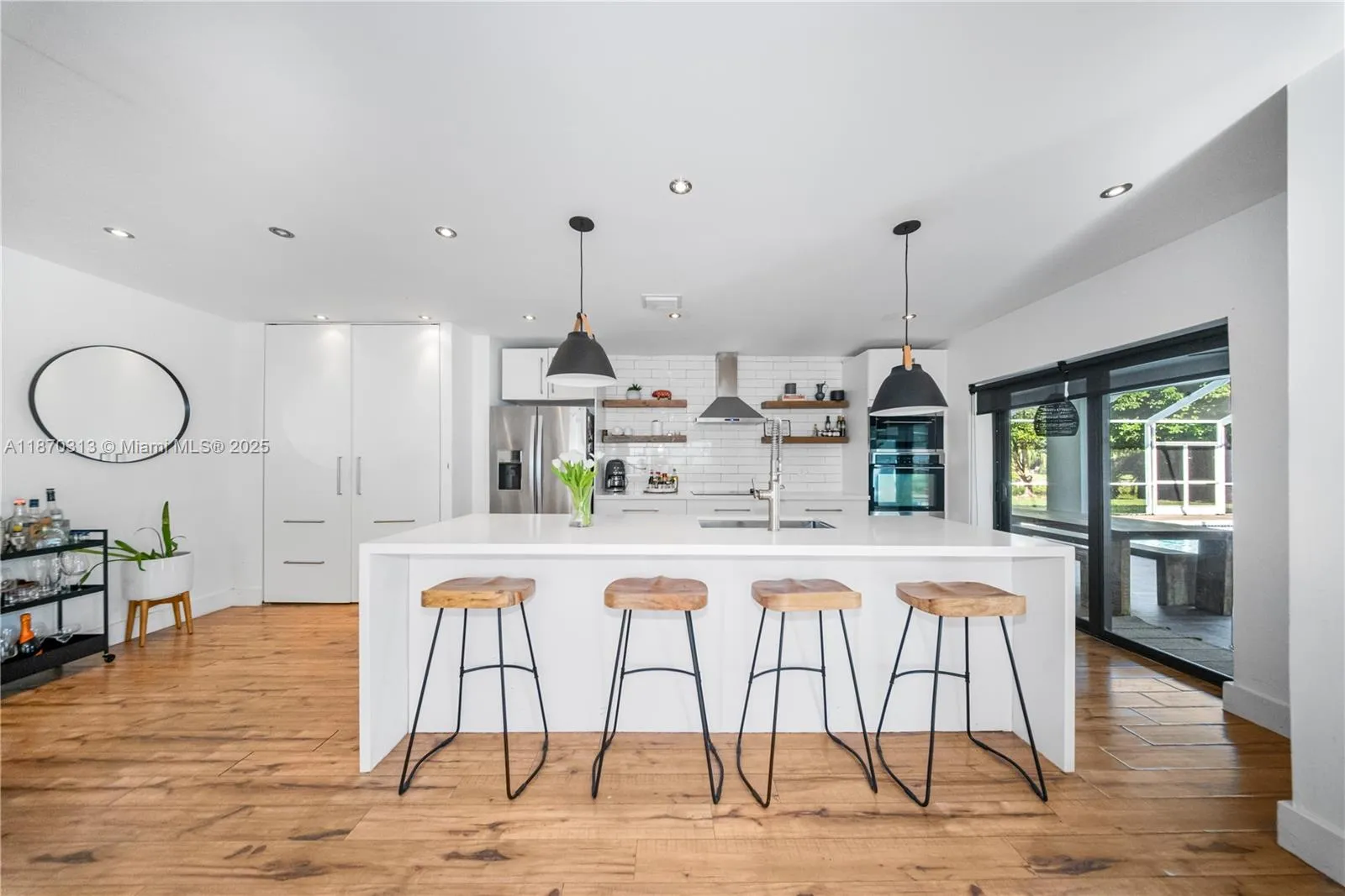 3 bedroom 2 bath for sale at 16900 SW 87th Ave, Palmetto Bay FL 33157