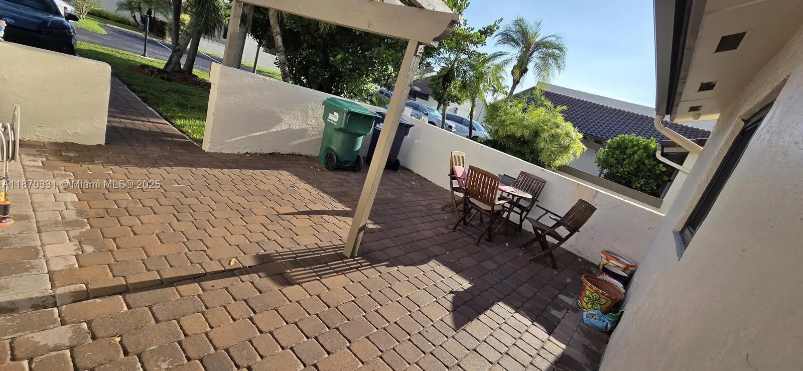 11527 SW 84th Ln, Miami FL 33173