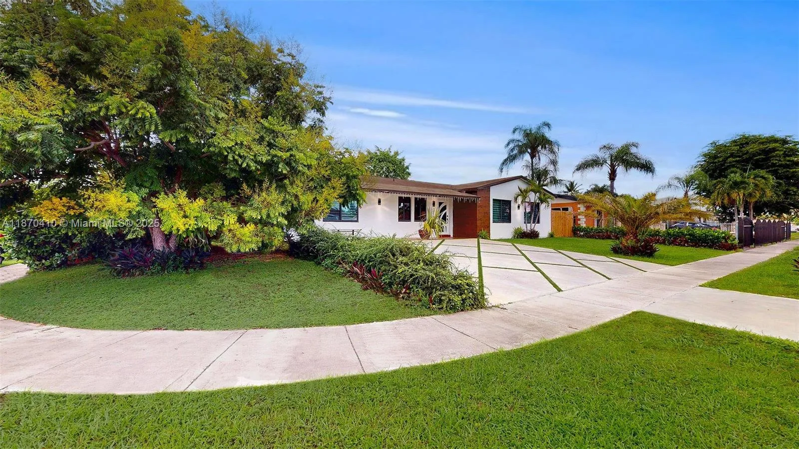 15230 SW 109th Ave, Miami FL 33157