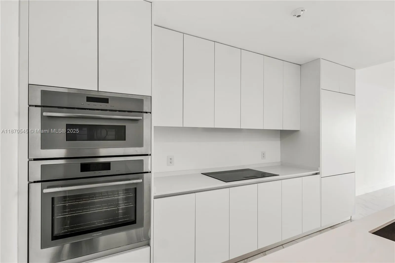 700 NE 24TH ST # 4102, Miami FL 33137